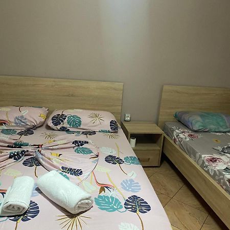 Guesthouse Sense Тирана Екстериор снимка