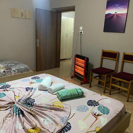 Guesthouse Sense Тирана Екстериор снимка