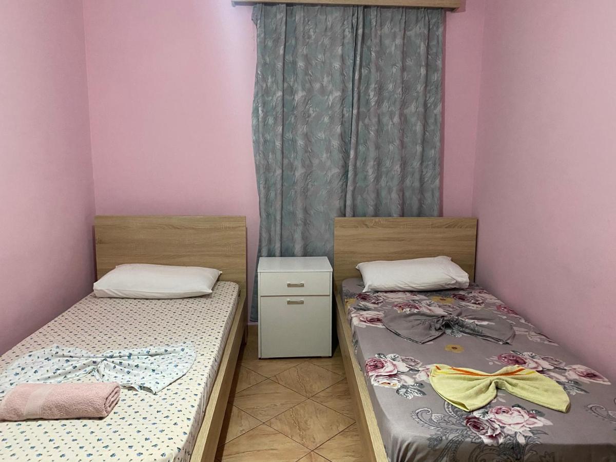 Guesthouse Sense Тирана Екстериор снимка
