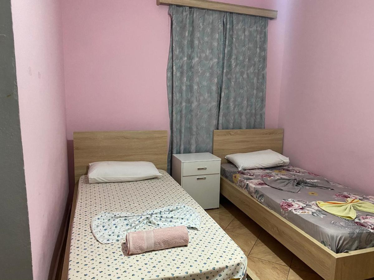 Guesthouse Sense Тирана Екстериор снимка