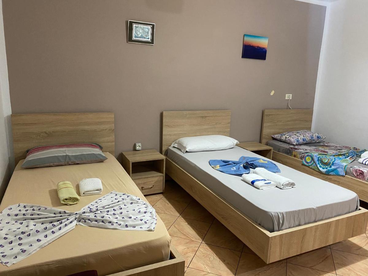 Guesthouse Sense Тирана Екстериор снимка