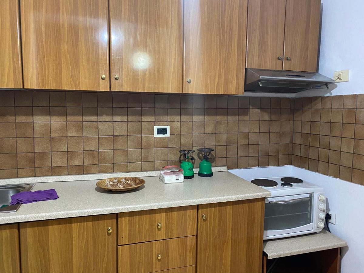 Guesthouse Sense Тирана Екстериор снимка
