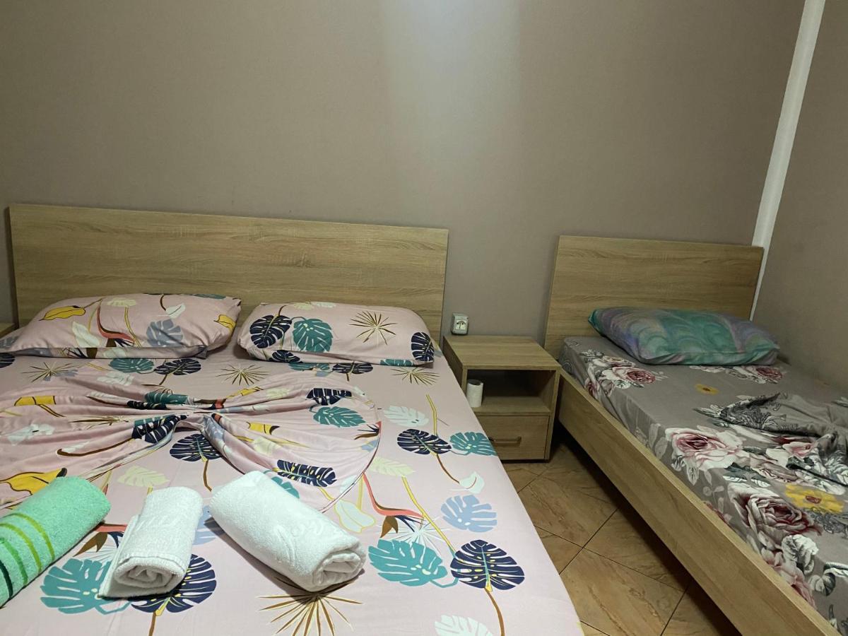 Guesthouse Sense Тирана Екстериор снимка