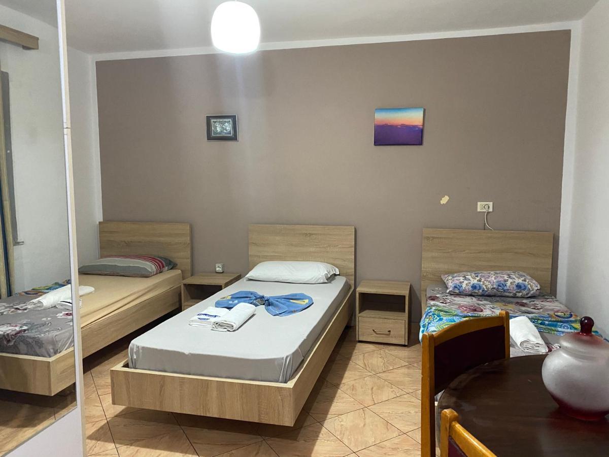 Guesthouse Sense Тирана Екстериор снимка