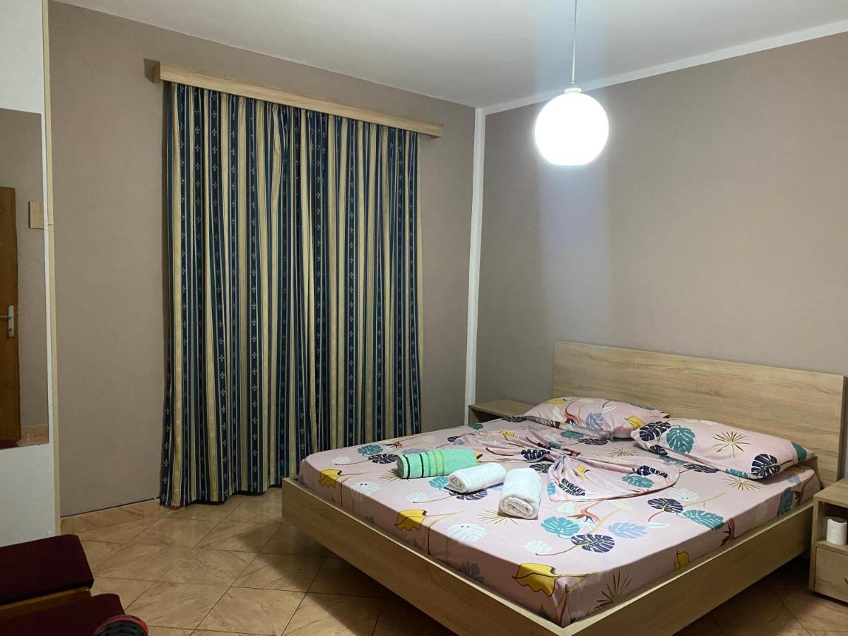 Guesthouse Sense Тирана Екстериор снимка